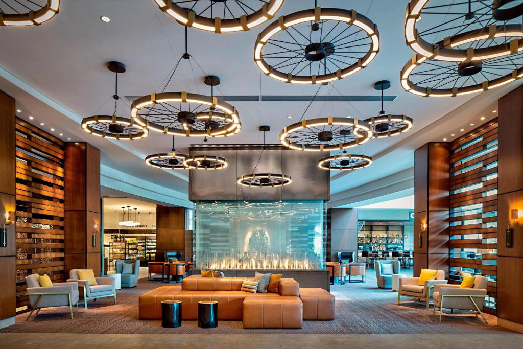 Indianapolis Marriott Downtown room